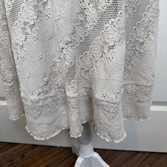 Rabbit Rabbit Rabbit Designs Crochet Lace Dress Cream Ivory Stretch Size 10 - Picture 4 of 13